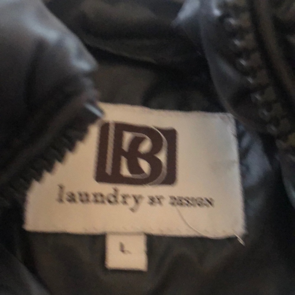 Laundry large in black knee length black puffer